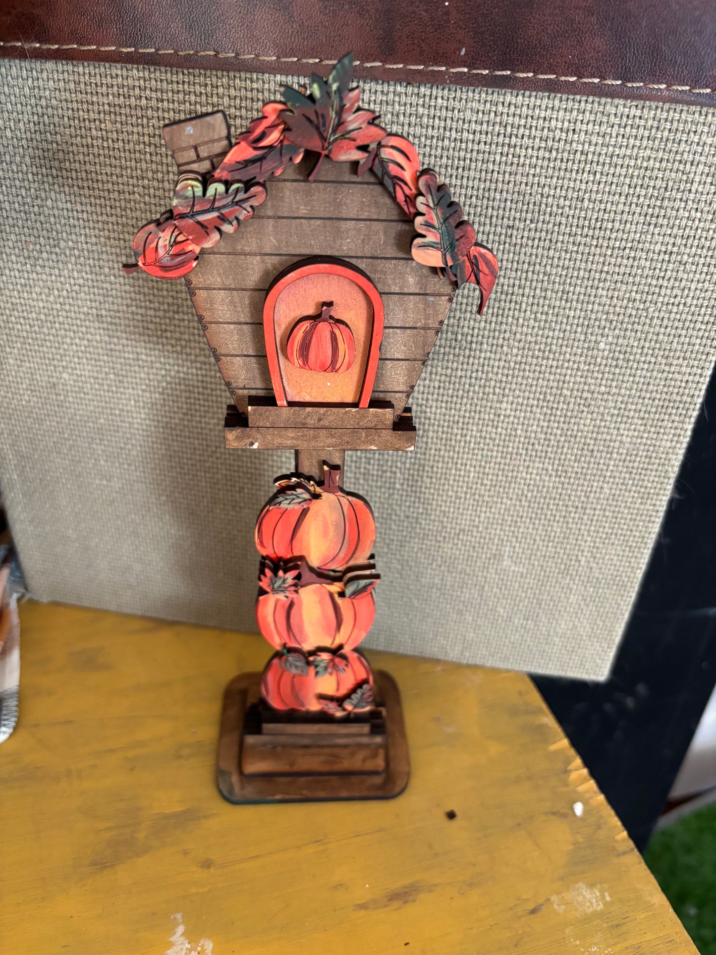 Interchangeable small birdhouse November (insert only)