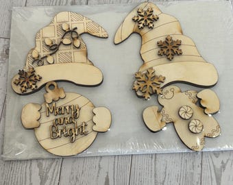 Interchangeable Christmas Gnome outfit DIY wood kit