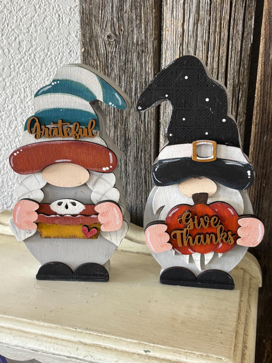 Interchangeable Thanksgiving Gnome outfit DIY wood kit