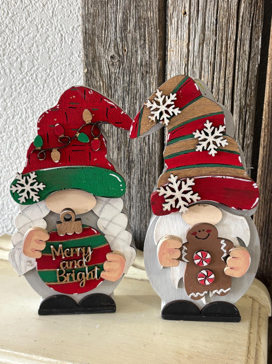 Interchangeable Christmas Gnome outfit DIY wood kit