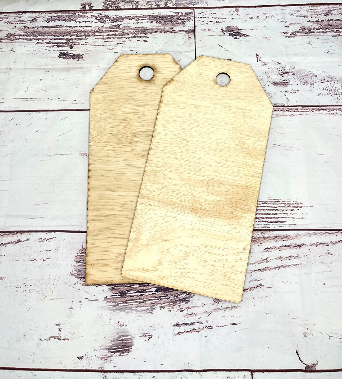 Medium door tag Pk 2